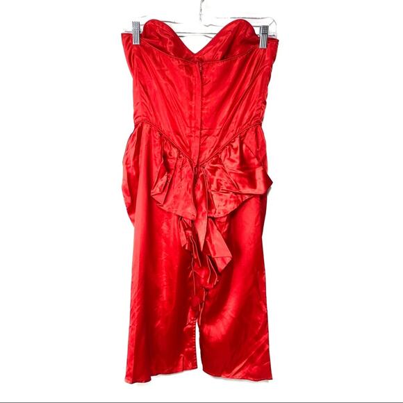 Vintage Deadstock Red Satin Sweetheart Dress Size 9 - Picture 2 of 6